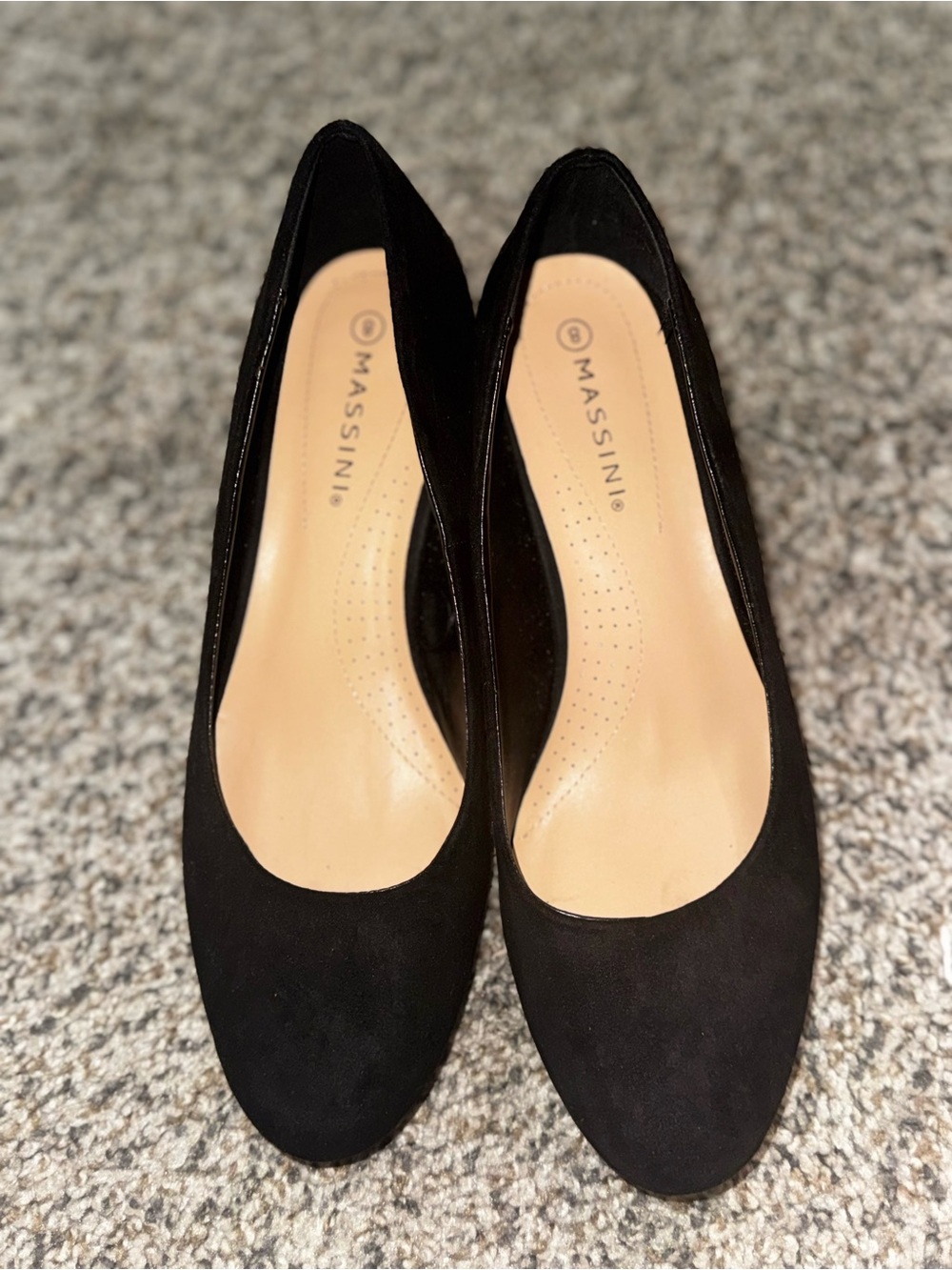 Massini Black Suede Round-Toe Pumps